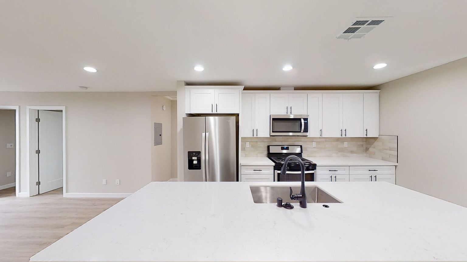 6271 Stewart St photo 5