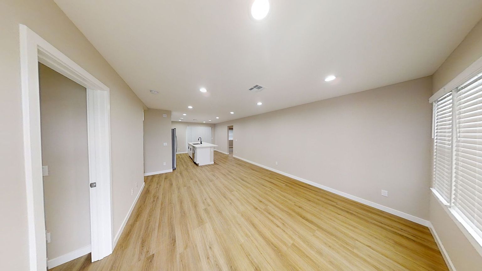 6271 Stewart St photo 2