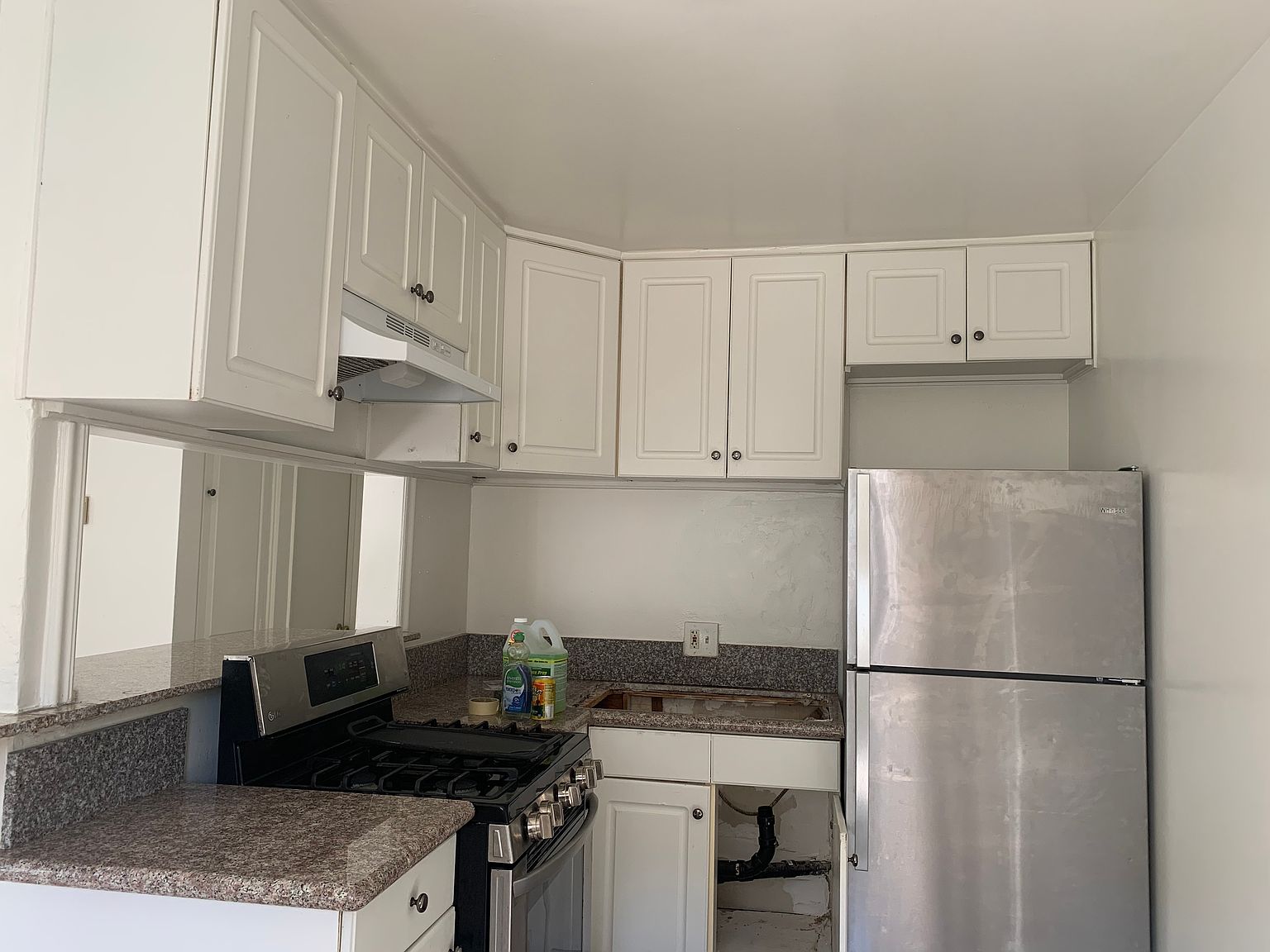 1647 Grand Ave photo 5