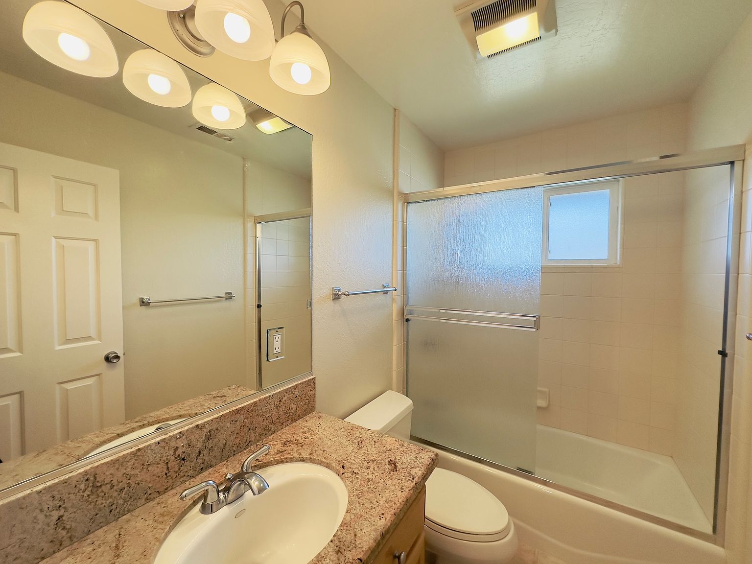 1669 Whitwood Ln photo 5