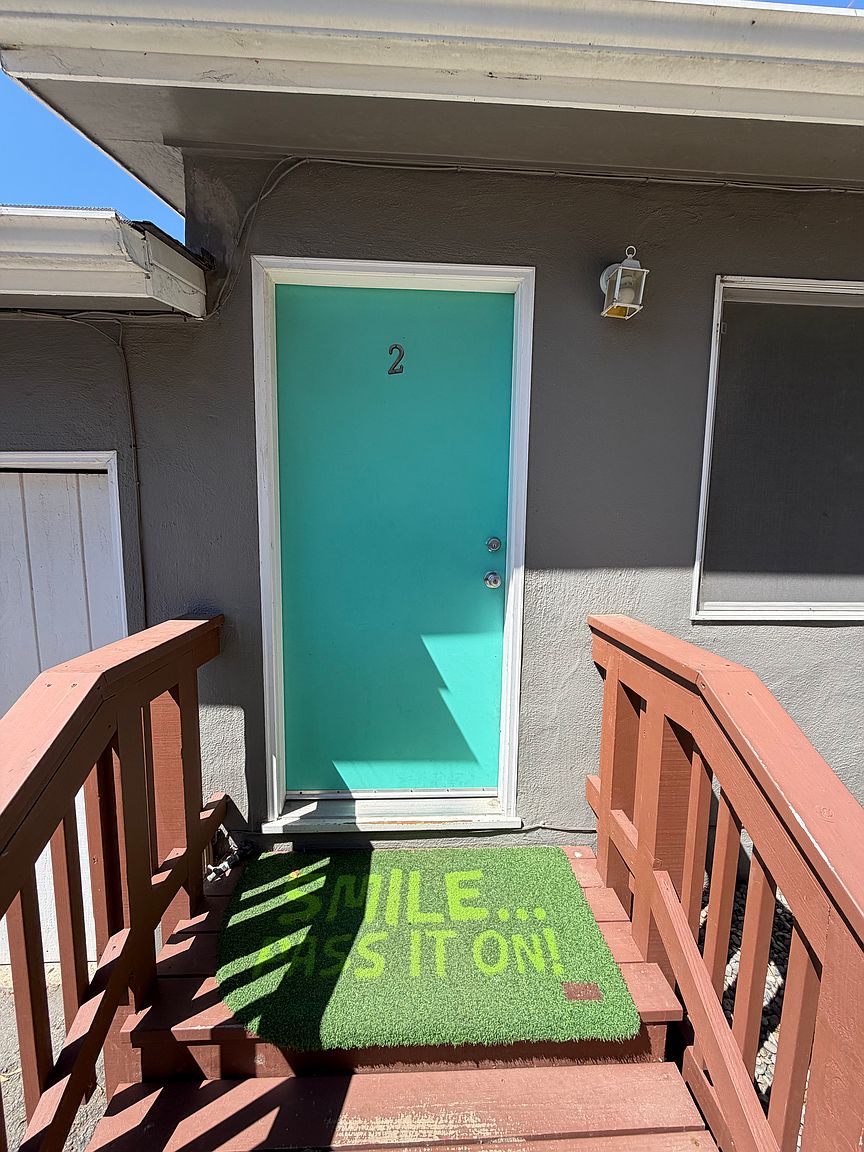 613 The Alameda photo 2