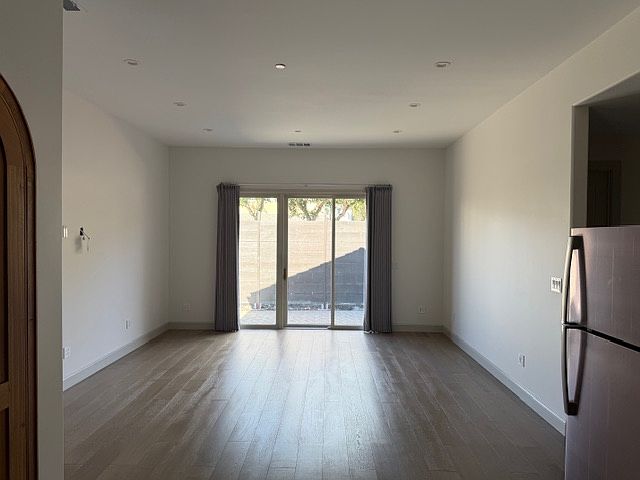 9A Gresham Ln photo 4