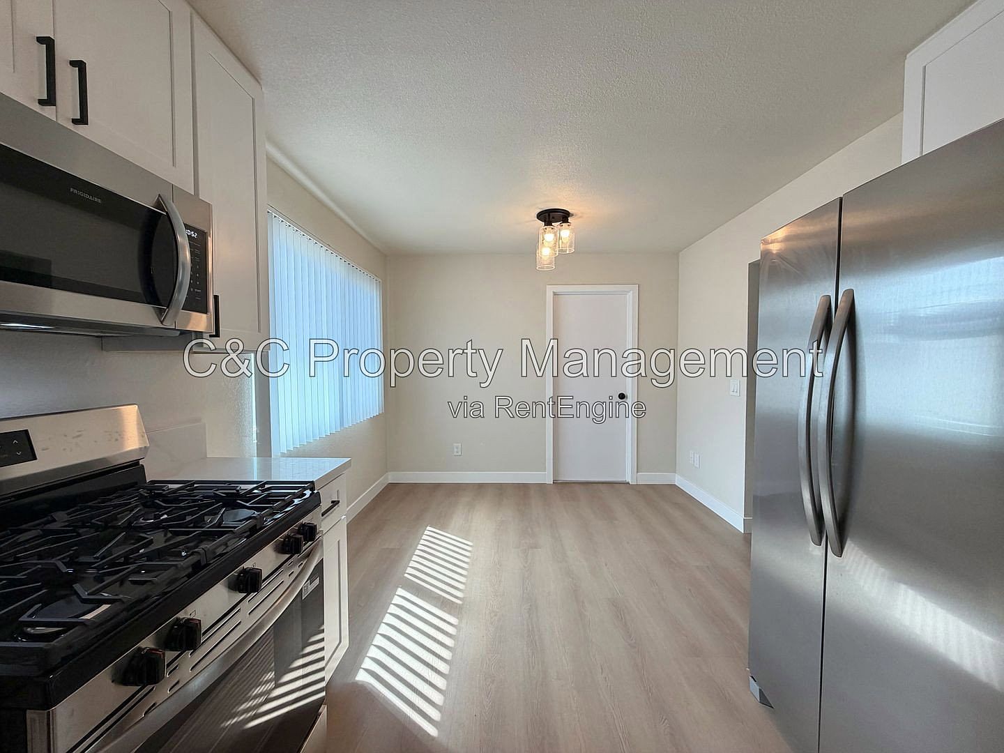 855 9th St photo 3