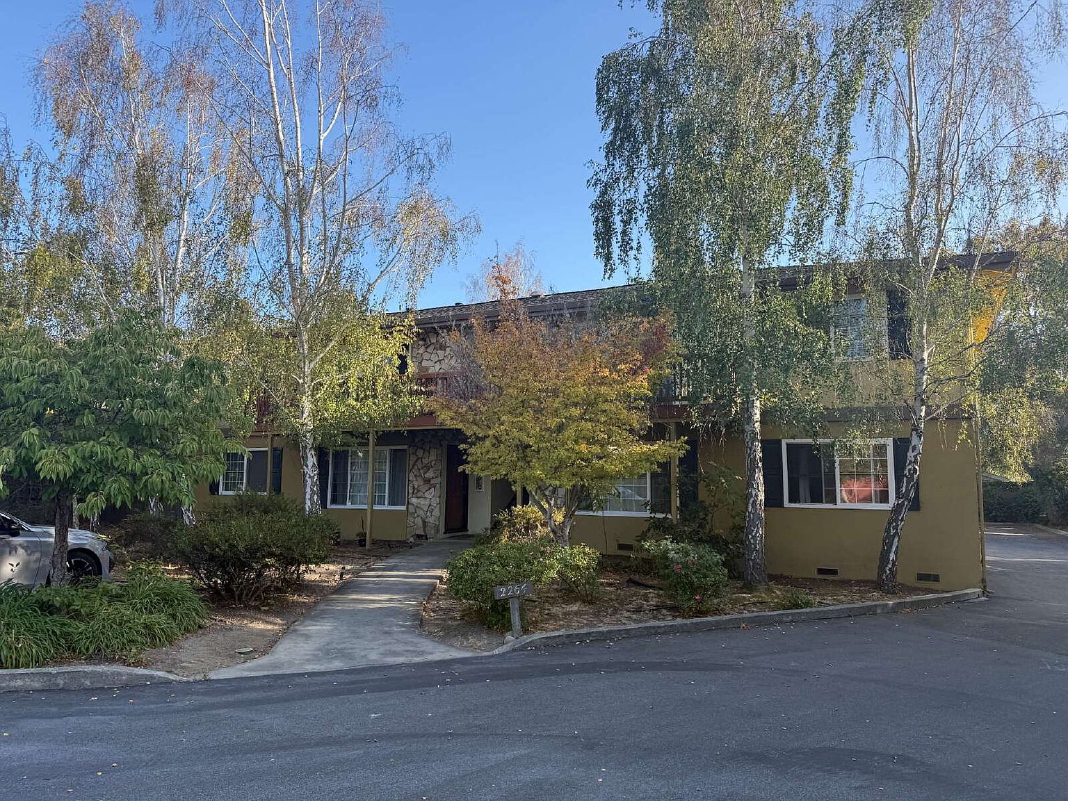 2256-2268 Capitola Rd