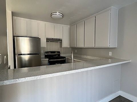 4061 Van Dyke Ave photo 2