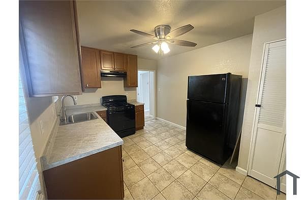 1256 99th Ave Oakland, CA 94603 photo 2