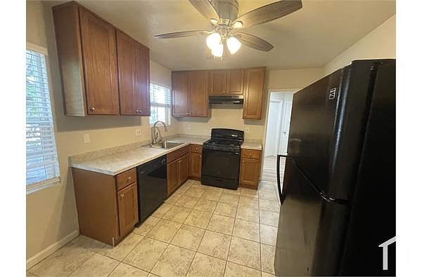 1256 99th Ave Oakland, CA 94603 photo 3