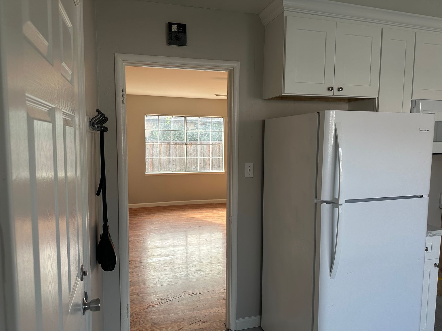 2BR/1BA Duplex on Mcdonald Ave · San Jose photo 3