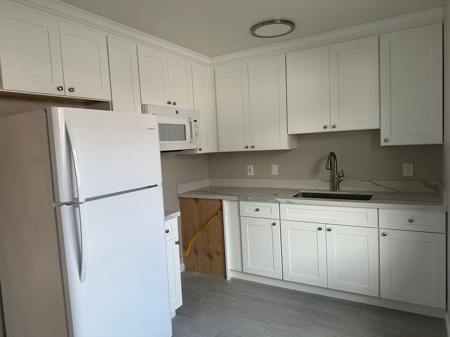 2BR/1BA Duplex on Mcdonald Ave · San Jose photo 2