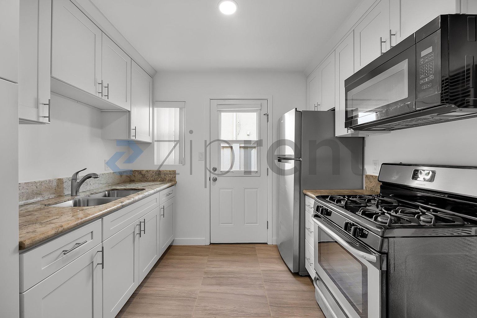 1515 San Jose St photo 5