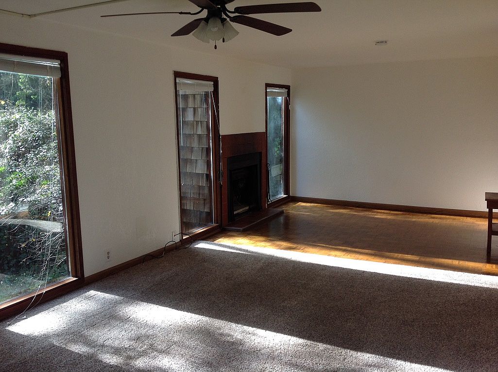 1BR/1BA Duplex on Sunset Ave · Forestville photo 2