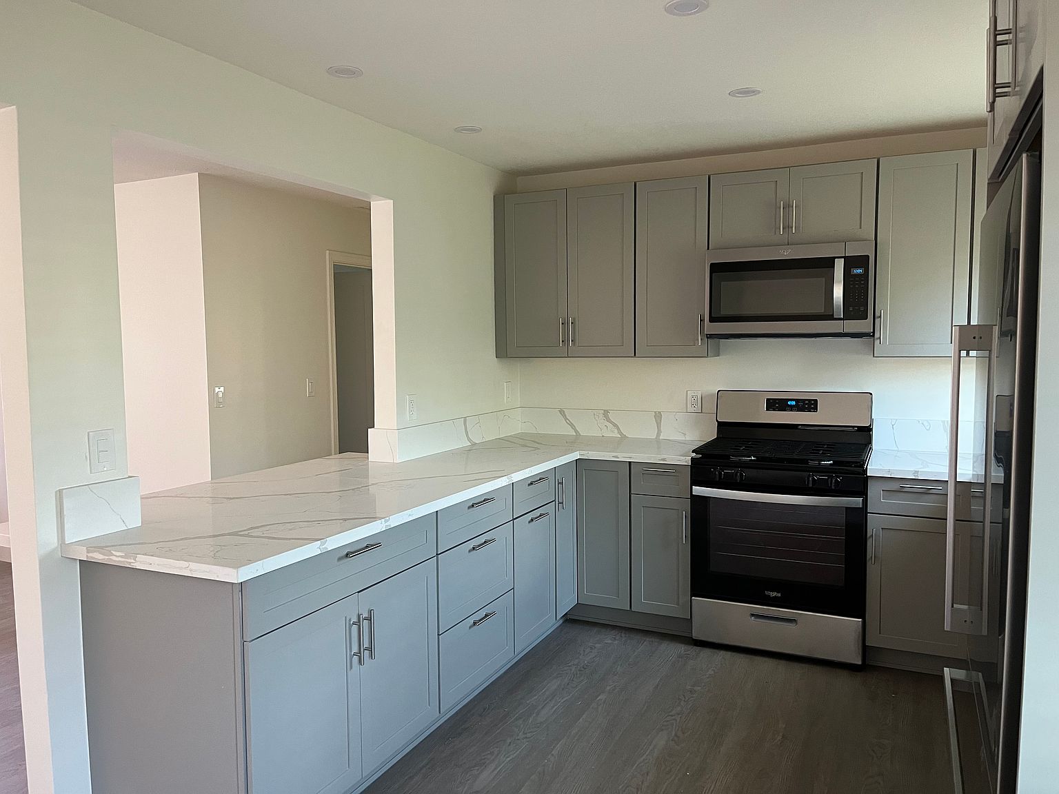 6631 La Jolla Blvd photo 4