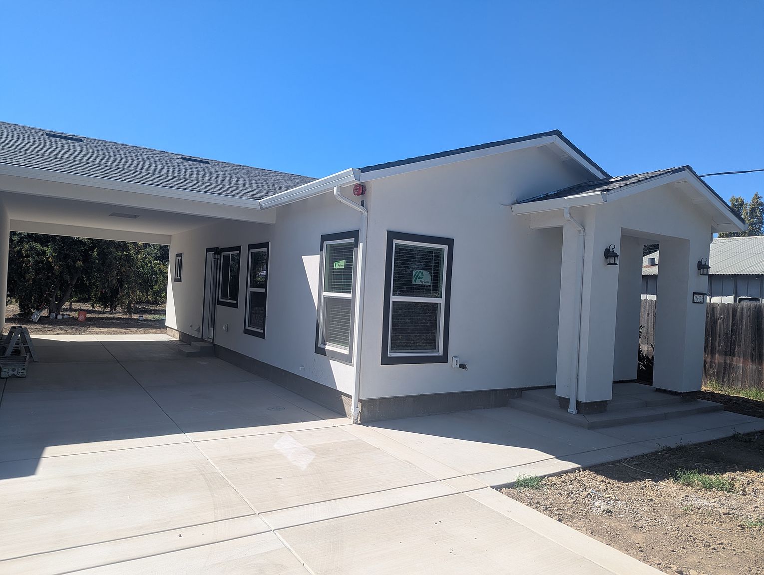 26323 N Louisa Ave photo 2