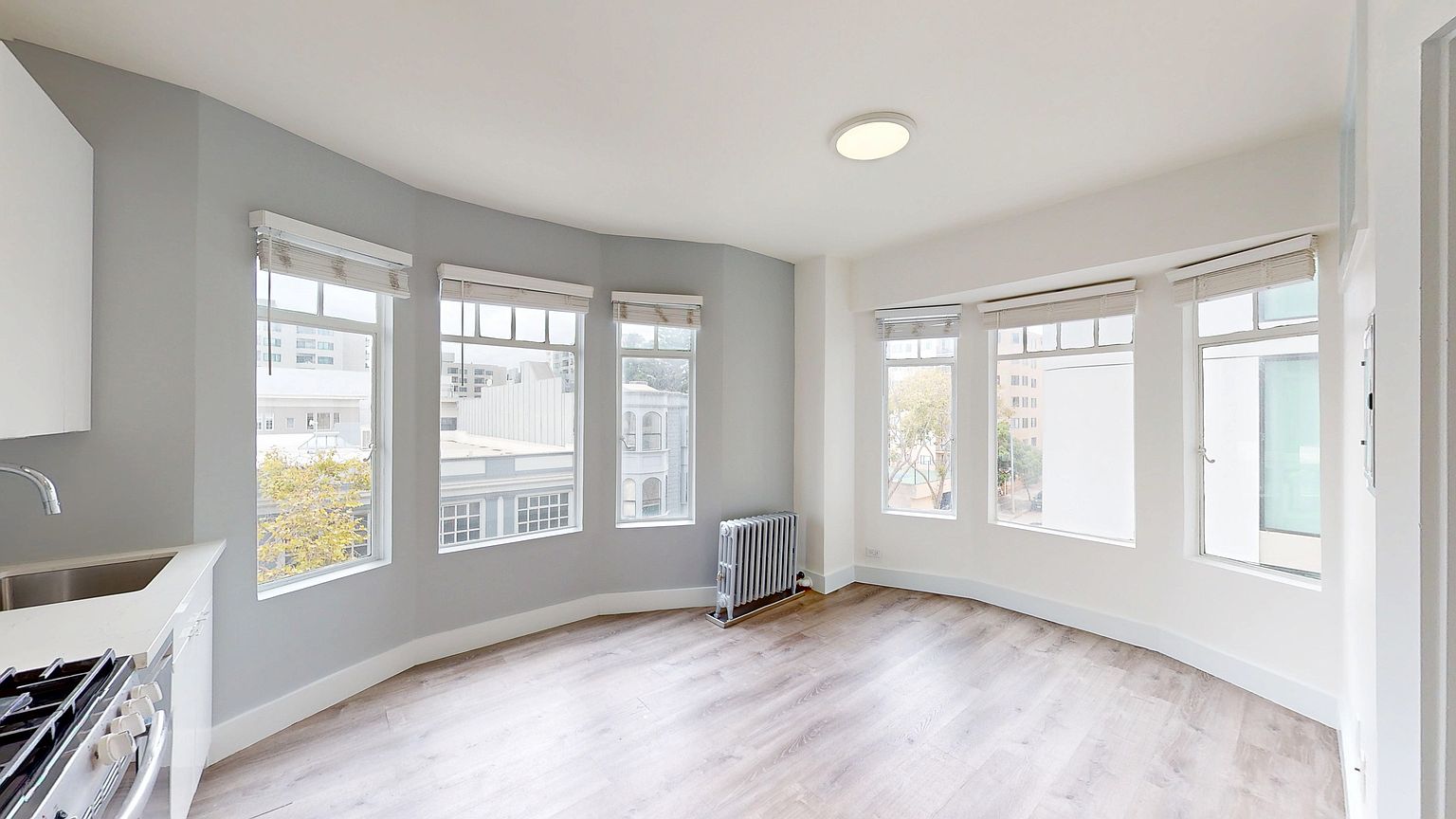 1BR/1BA Flat on Eddy Street · San Francisco photo 3