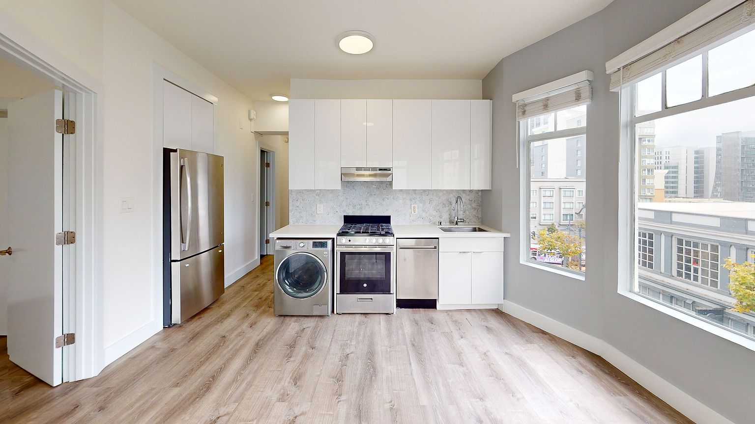 1BR/1BA Flat on Eddy Street · San Francisco photo 2