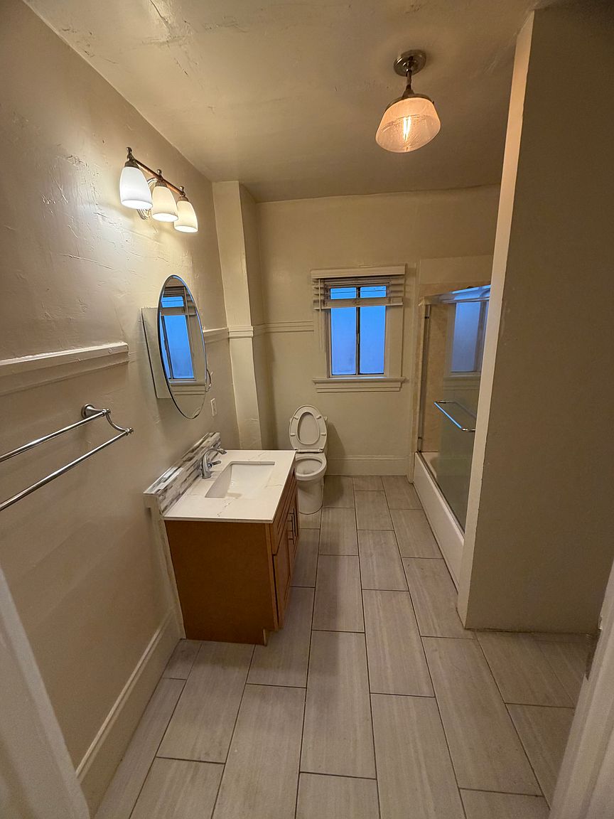 16 Vernon St photo 2