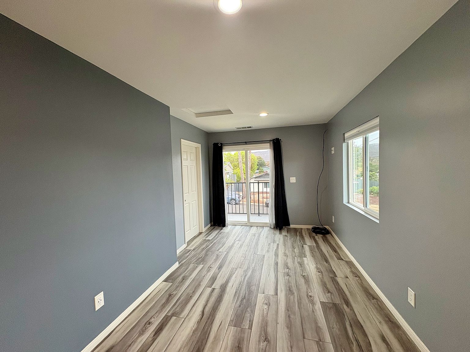 12635 Mustang Dr photo 2