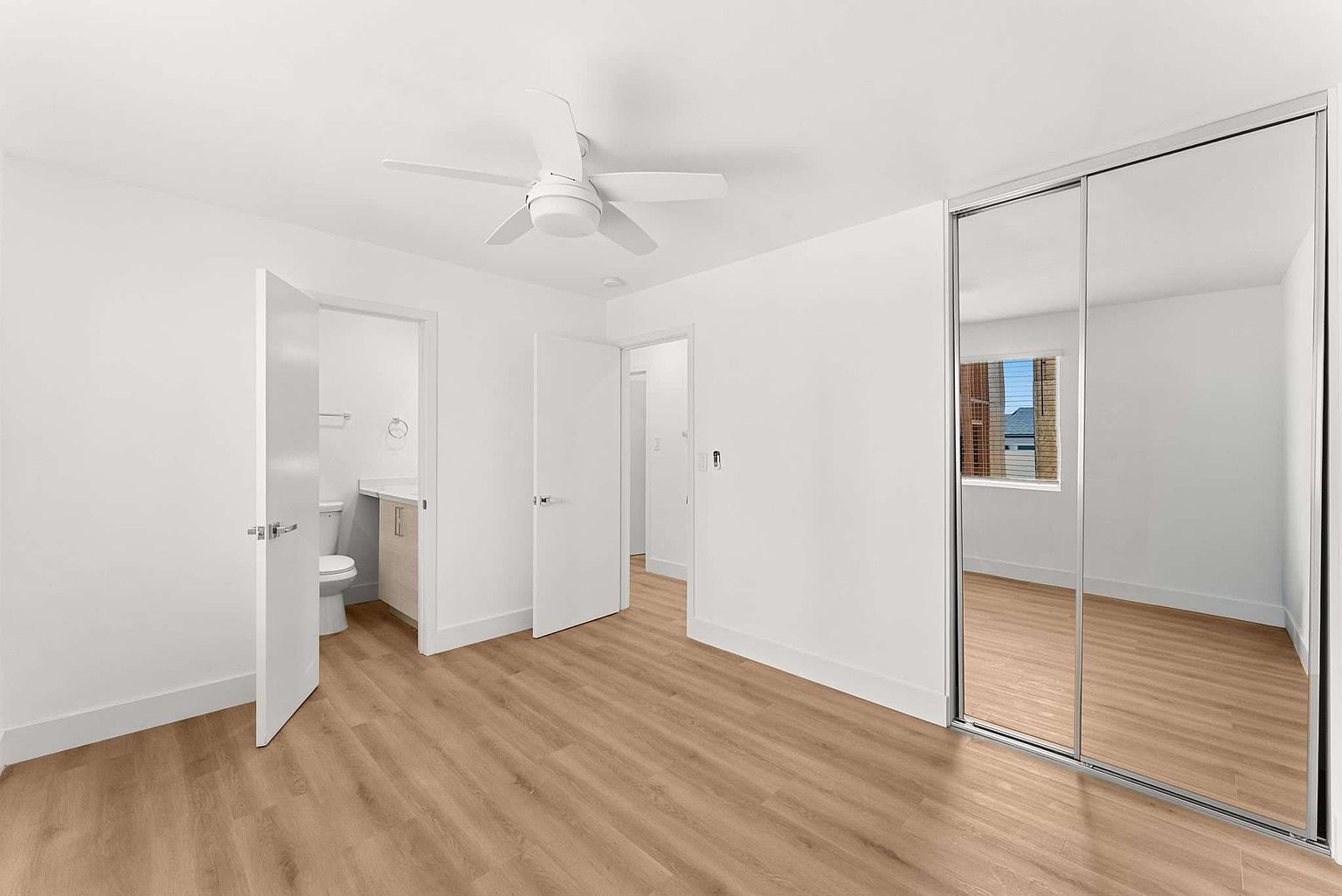 6559 Lanston St photo 4