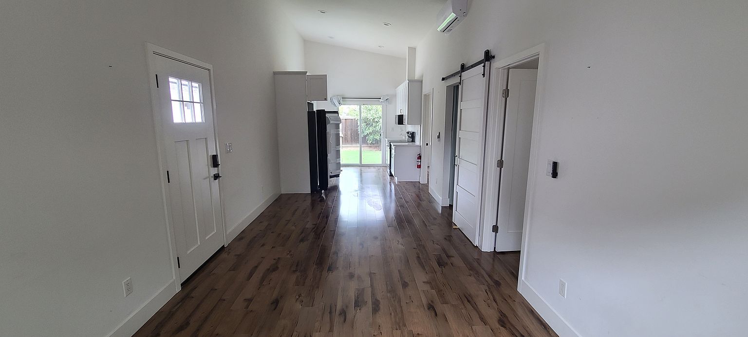 2178B Hikido Dr photo 4