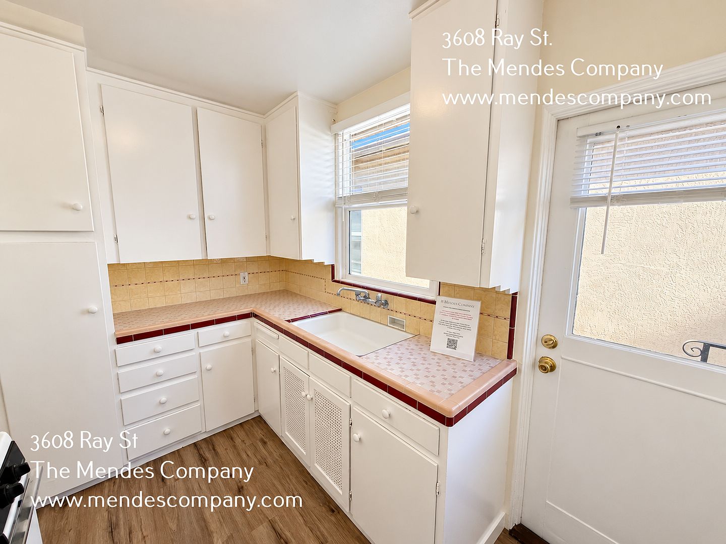 3022 Dwight St photo 5
