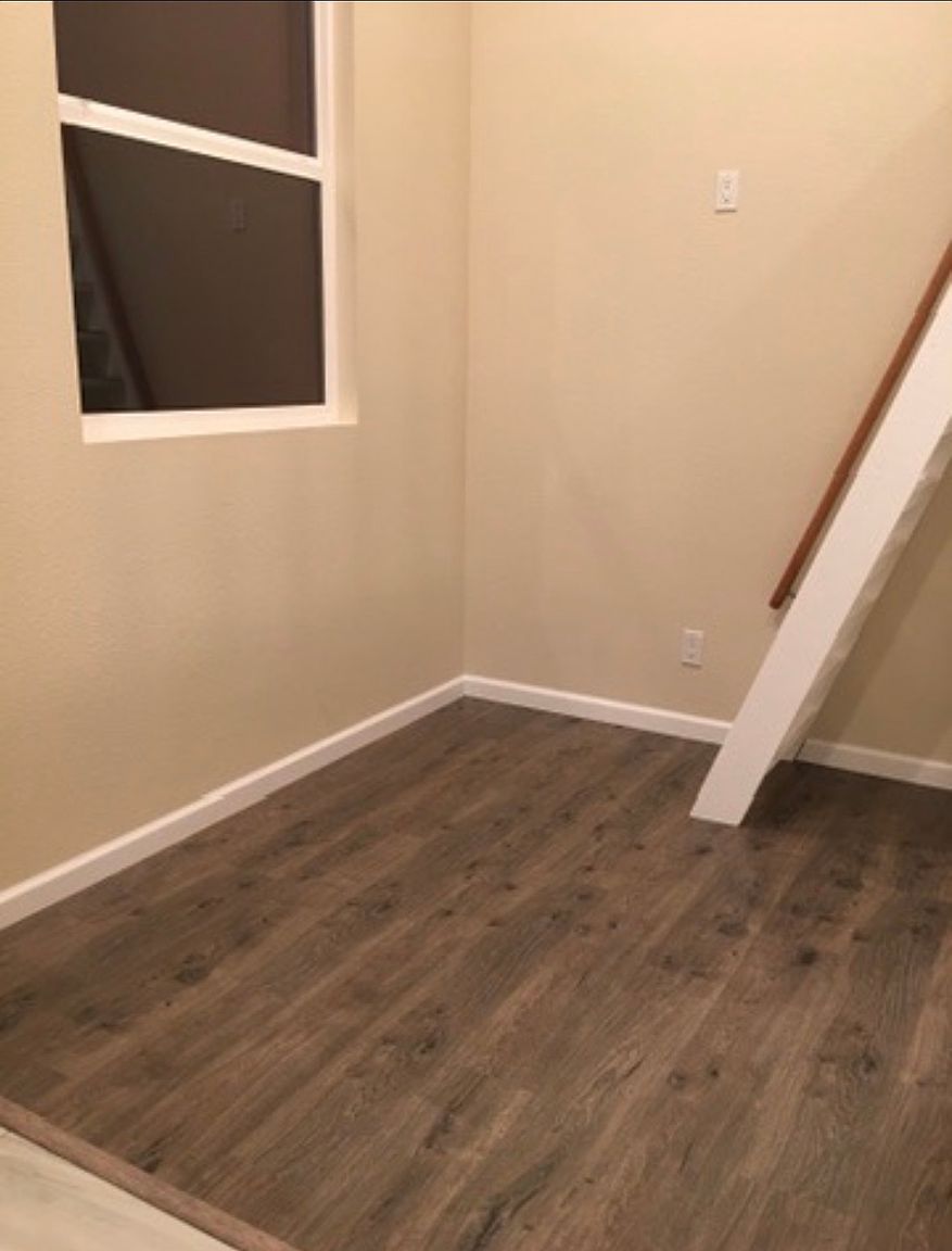 1184 Tobias Dr photo 2