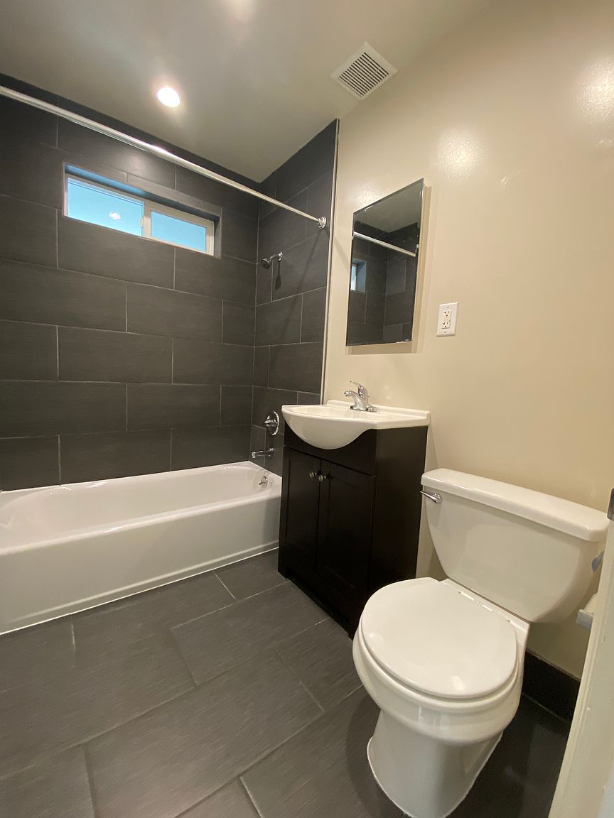 1BR/1BA Apartment on Monterey Blvd · San Francisco photo 5