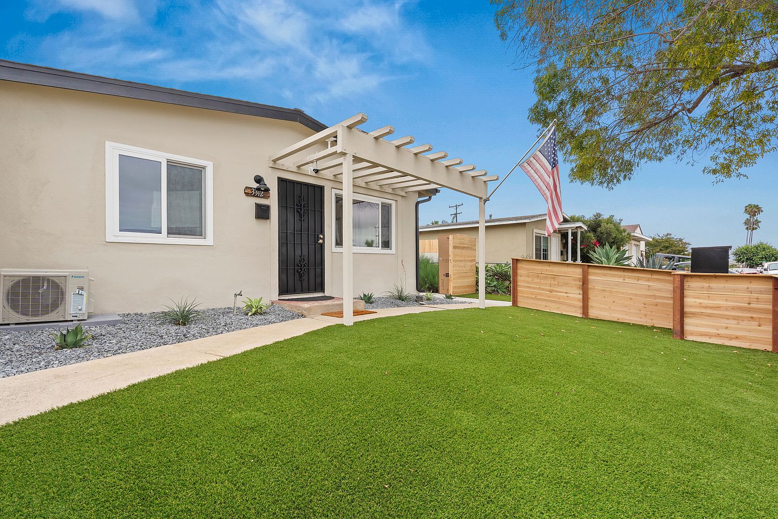 3312-14 Luna Ave photo 4