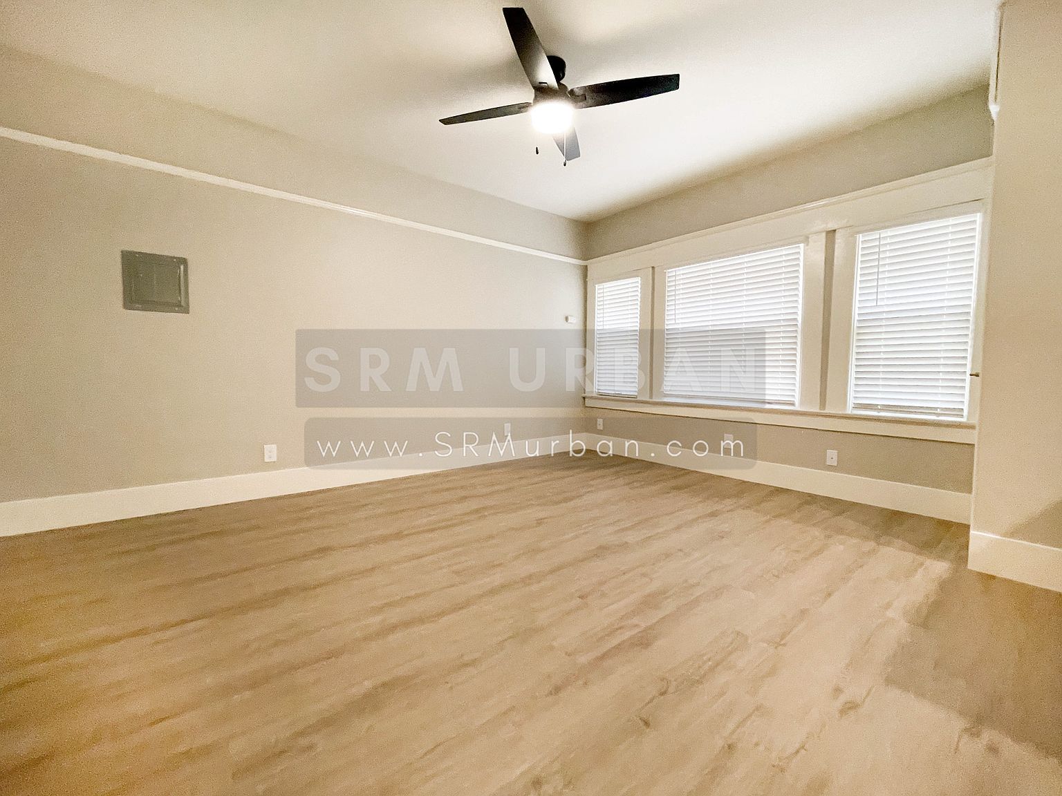 1556 8th Ave photo 2