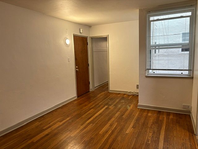 3122 Liese Ave photo 4