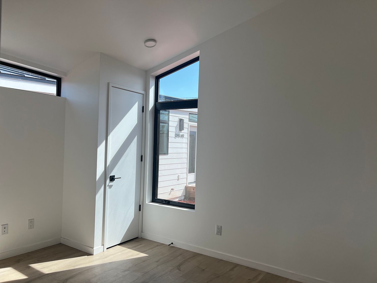 2787 Almaden Rd photo 2