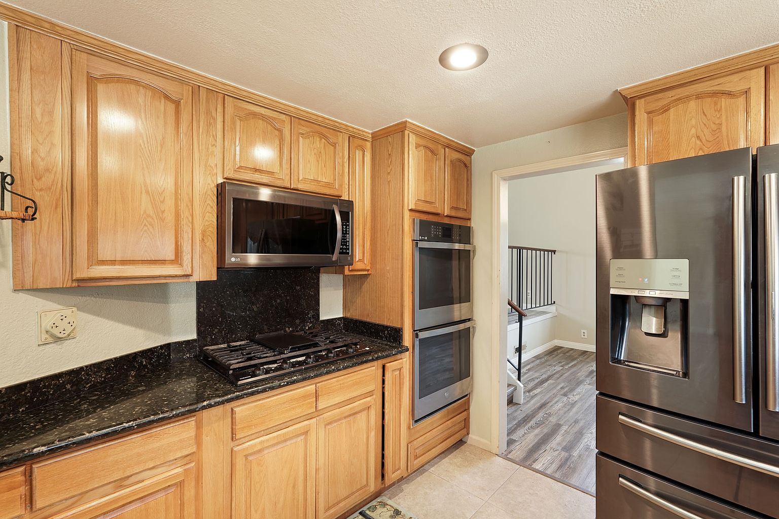 152 Redwood City photo 5