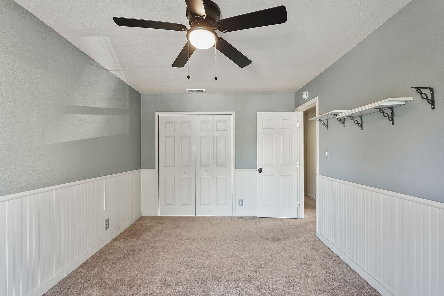 152 Redwood City photo 4