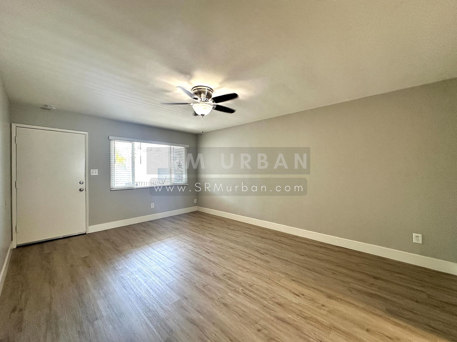 4654 1/2 Mississippi St photo 4