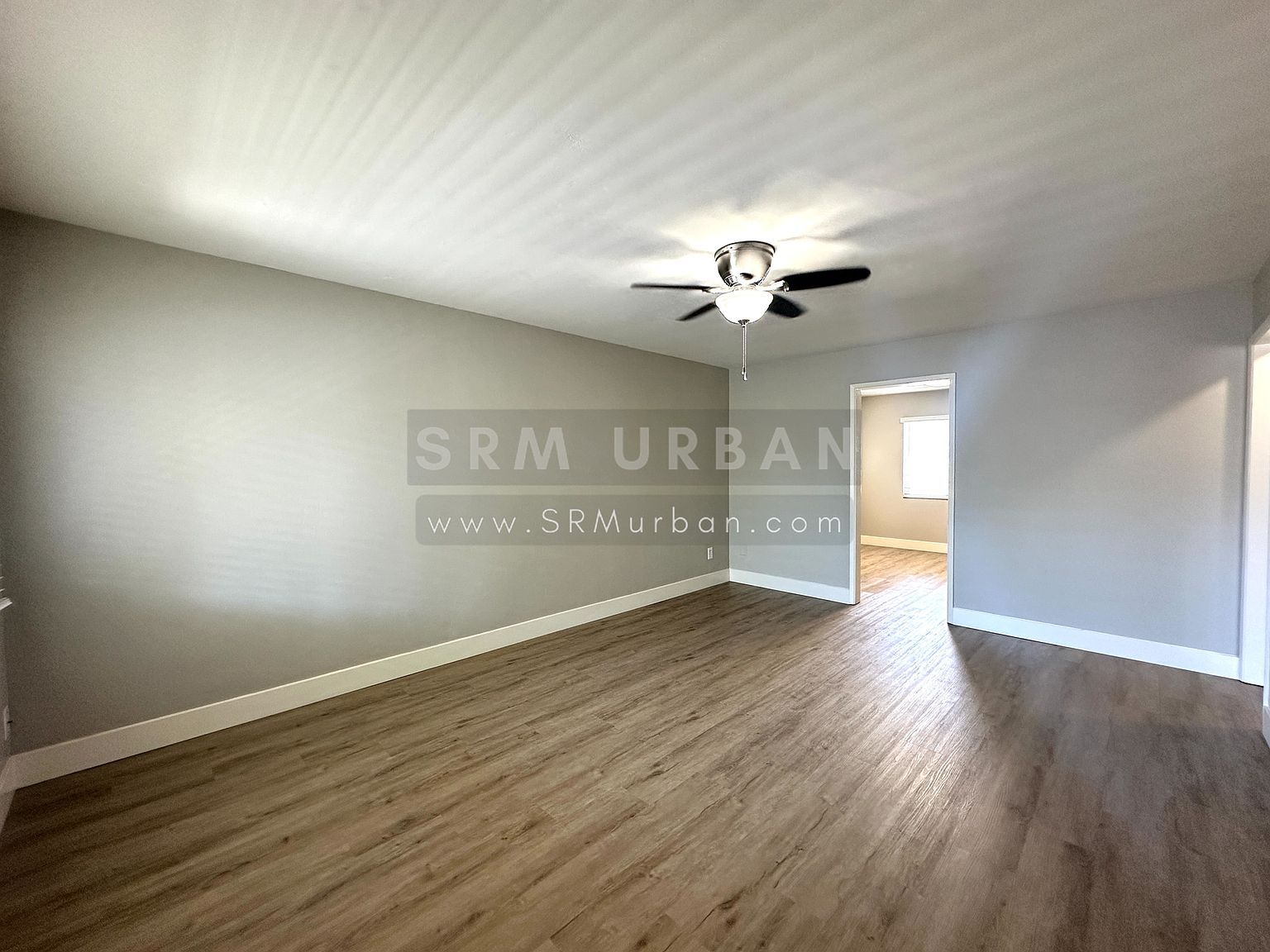 4654 1/2 Mississippi St photo 2