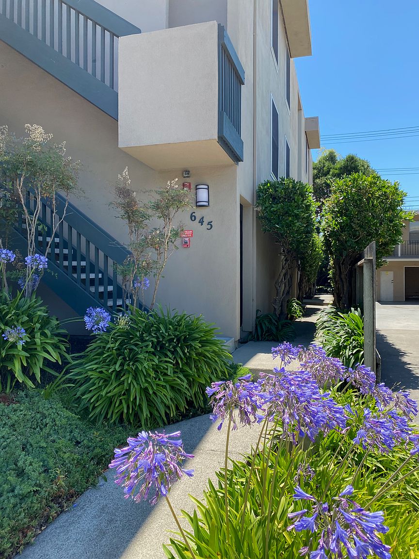 645 Rollins Rd Burlingame, CA 94010 photo 2
