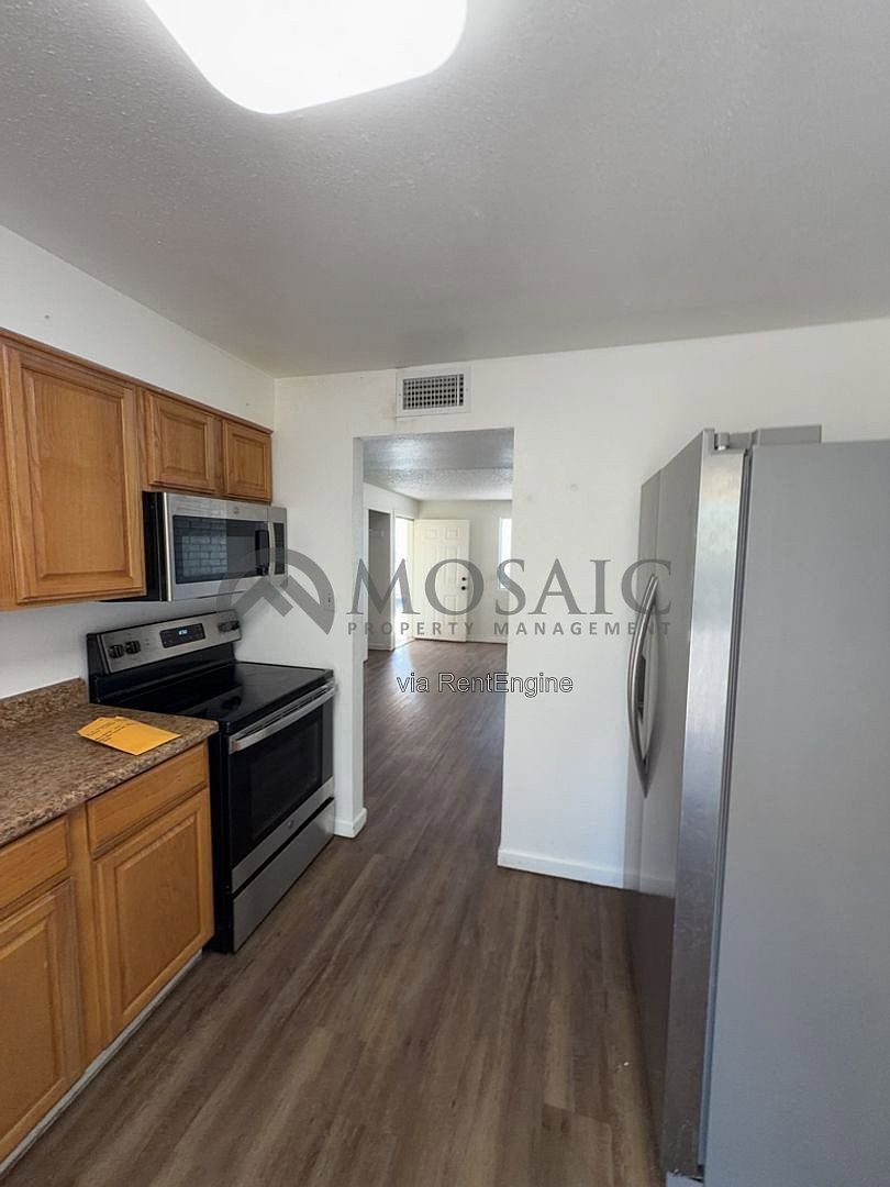 110 S Winchester Rd