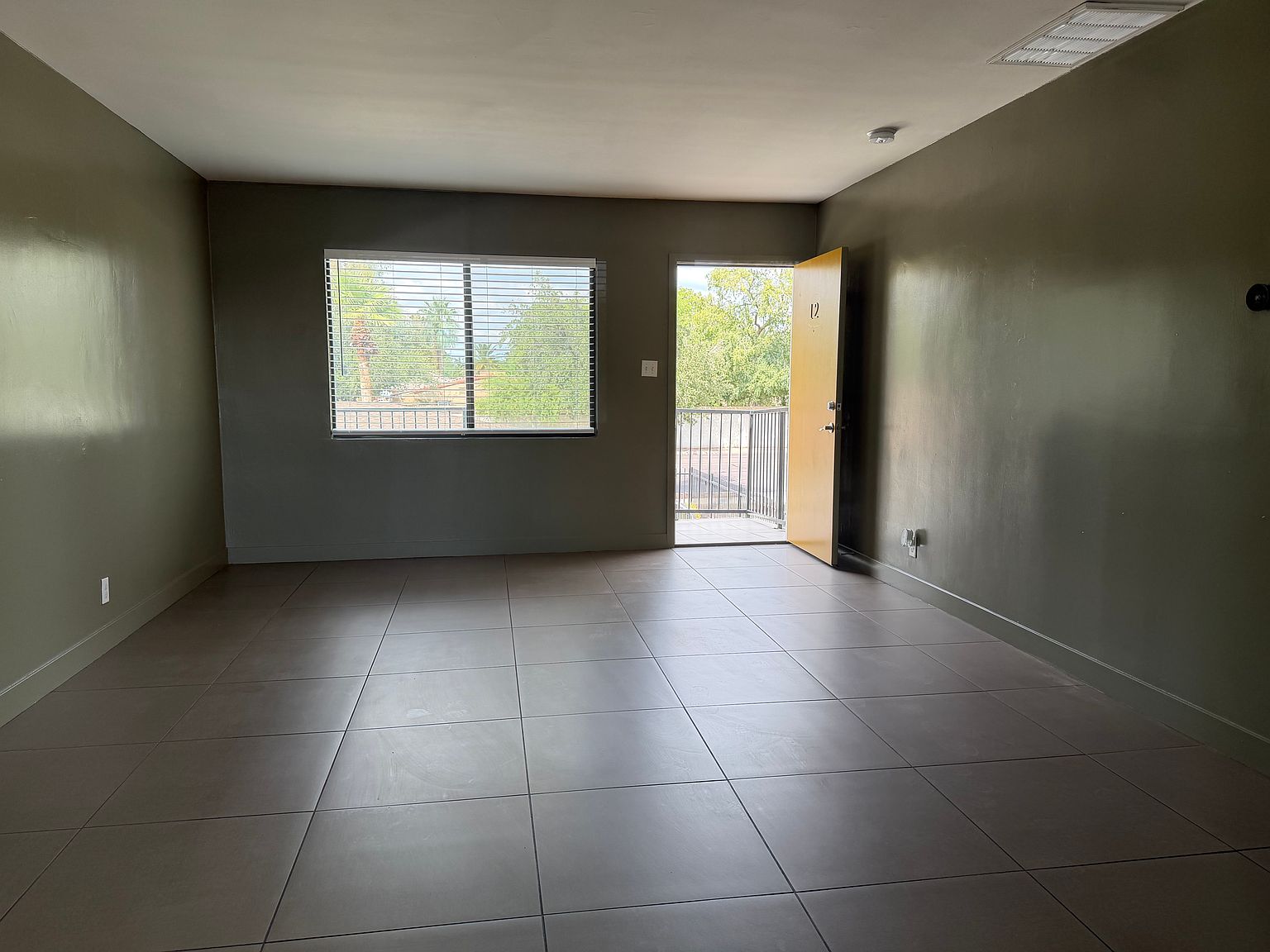 1231 E Thomas Rd Phoenix, AZ 85014 photo 5