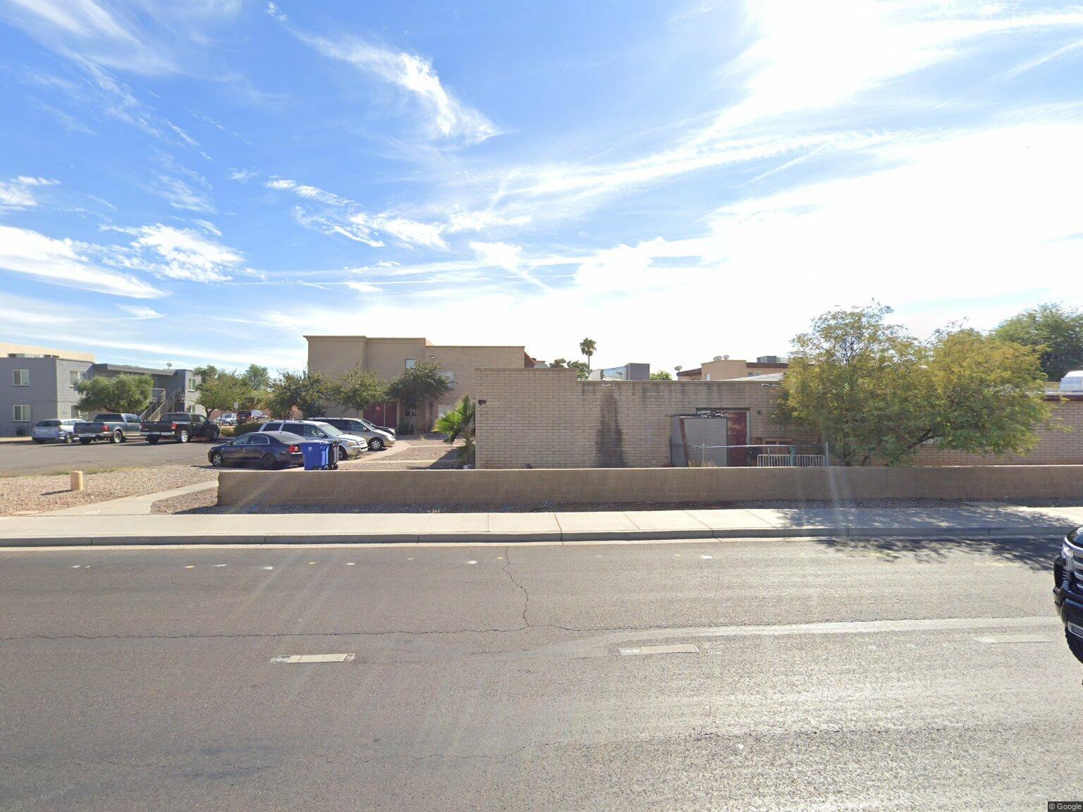 851 W Ray Rd