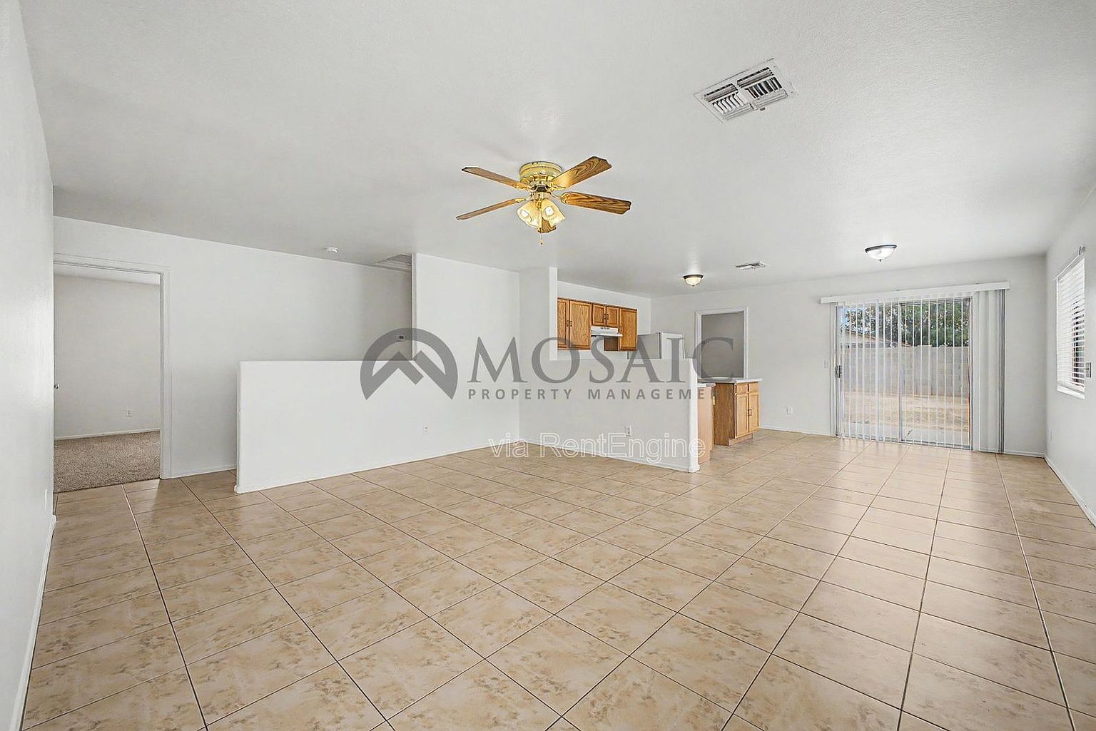 1004 E Cowboy Cove Trail San Tan Valley, AZ 85143 photo 4