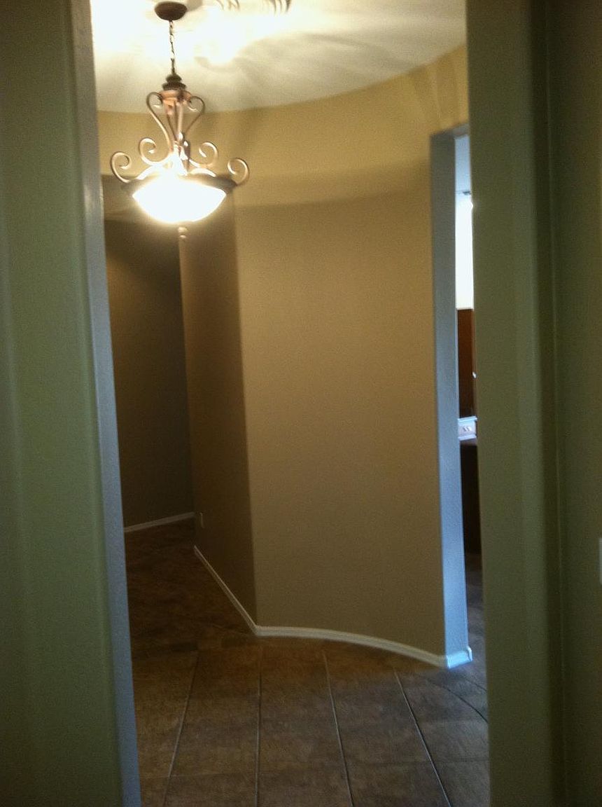 3105 W Eagle Claw Dr photo 4