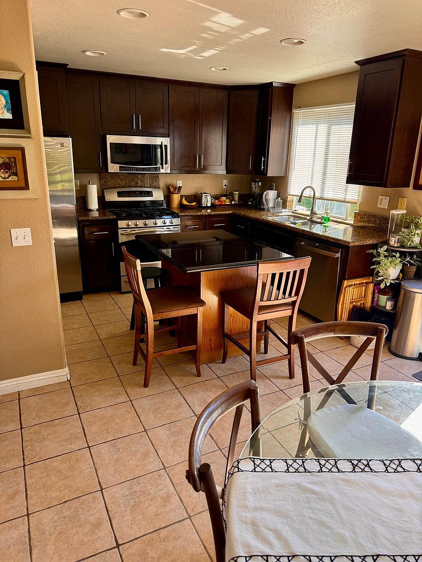 1161 Chimney Flats Ln photo 5