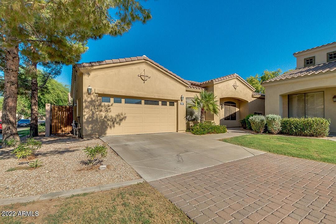 2037 W PERIWINKLE Way photo 2