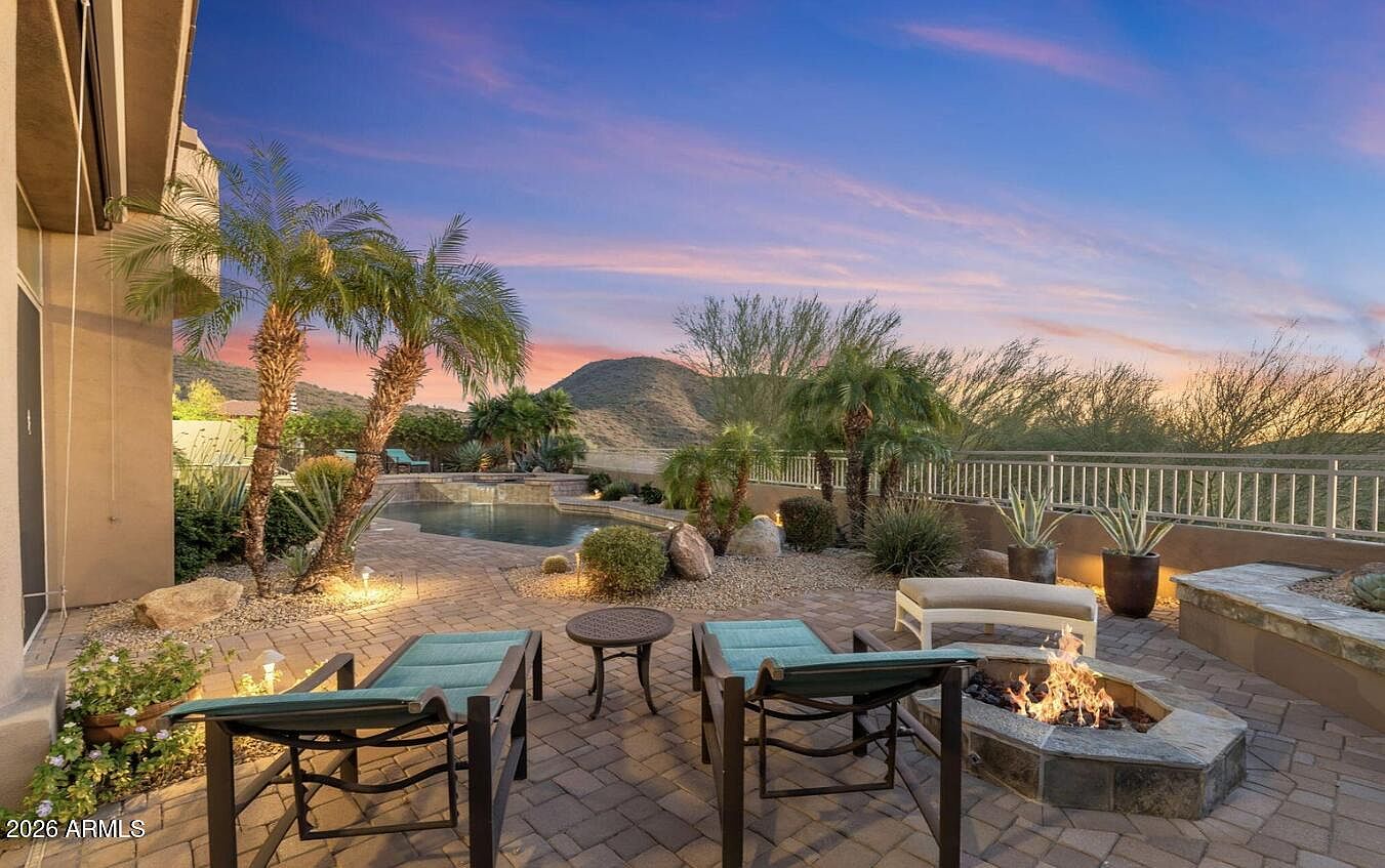 11543 E Caribbean Ln