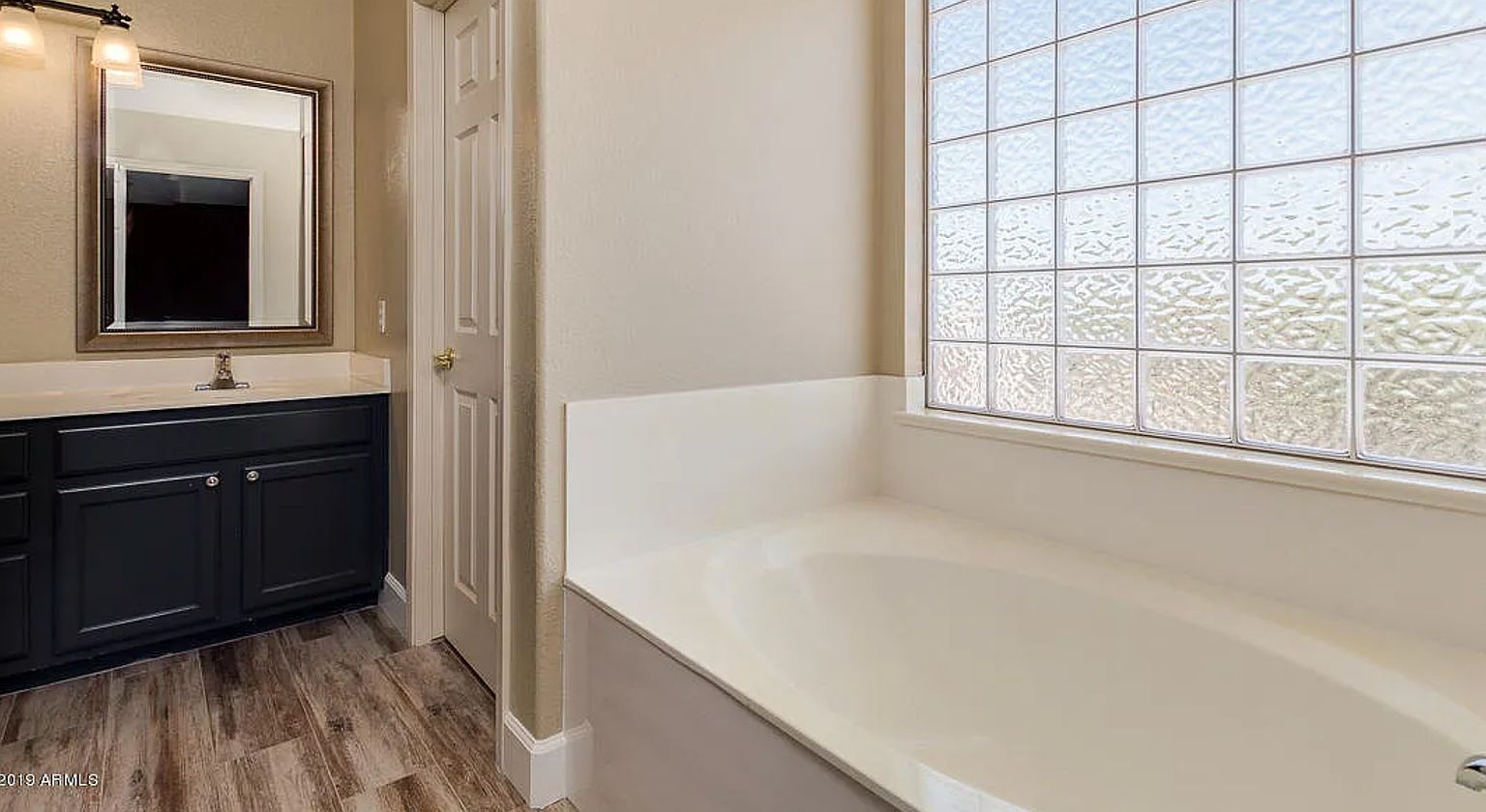 4208 E Desert Sky Ct photo 3