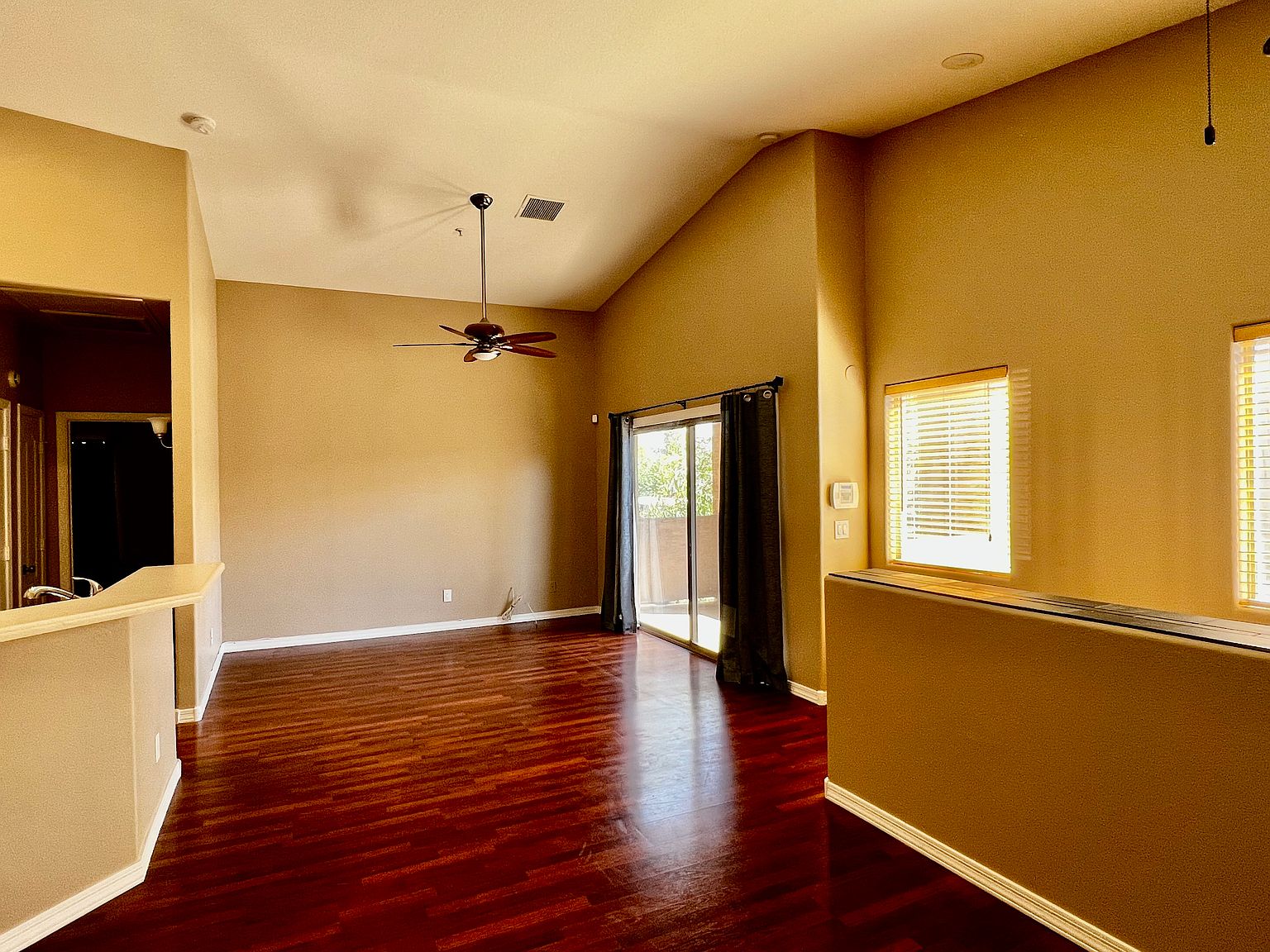 1406 W Emerald Ave Mesa, AZ 85202 photo 5