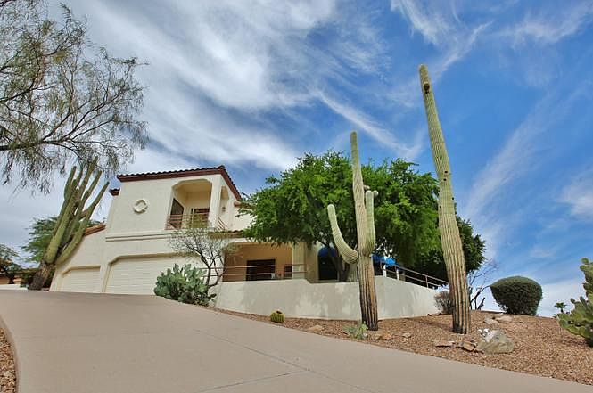 12630 N Sumac Dr photo 2
