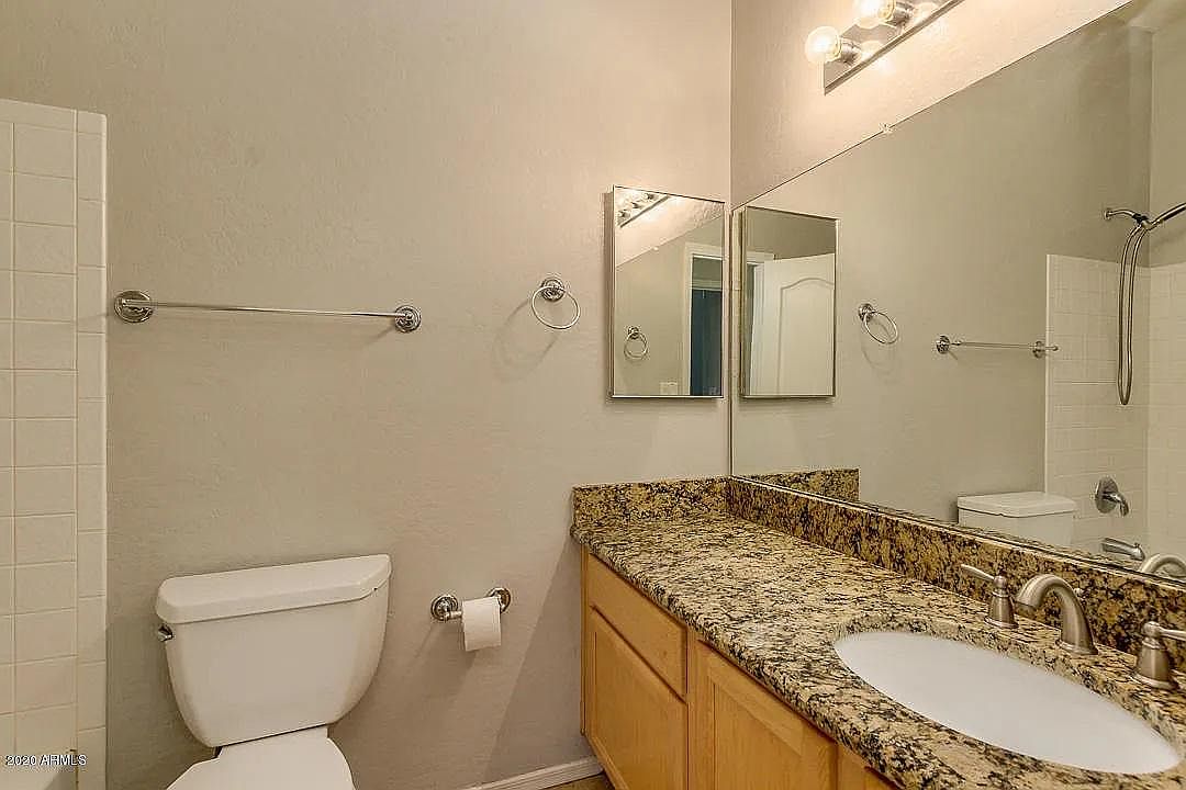 3460 N Barron photo 5