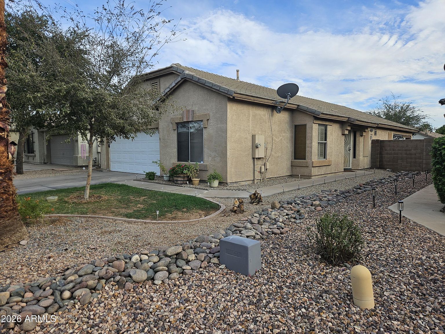 10937 E Catalina Ave photo 4