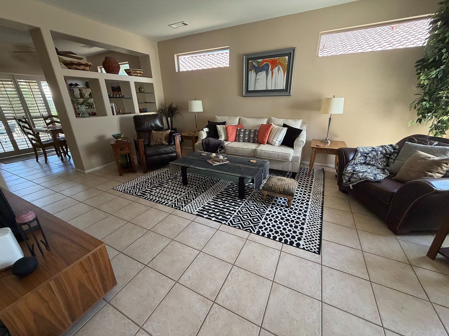 15836 W Lahlum Ln photo 2
