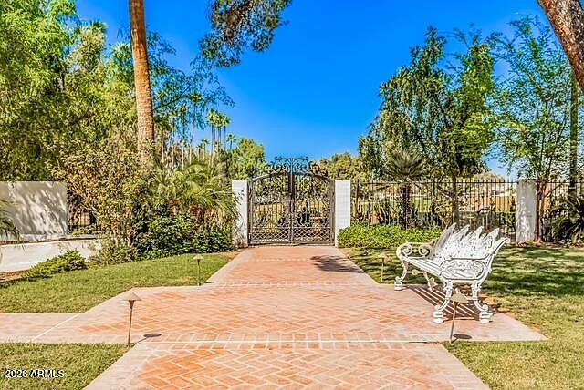 35 S Fairway Ct photo 4